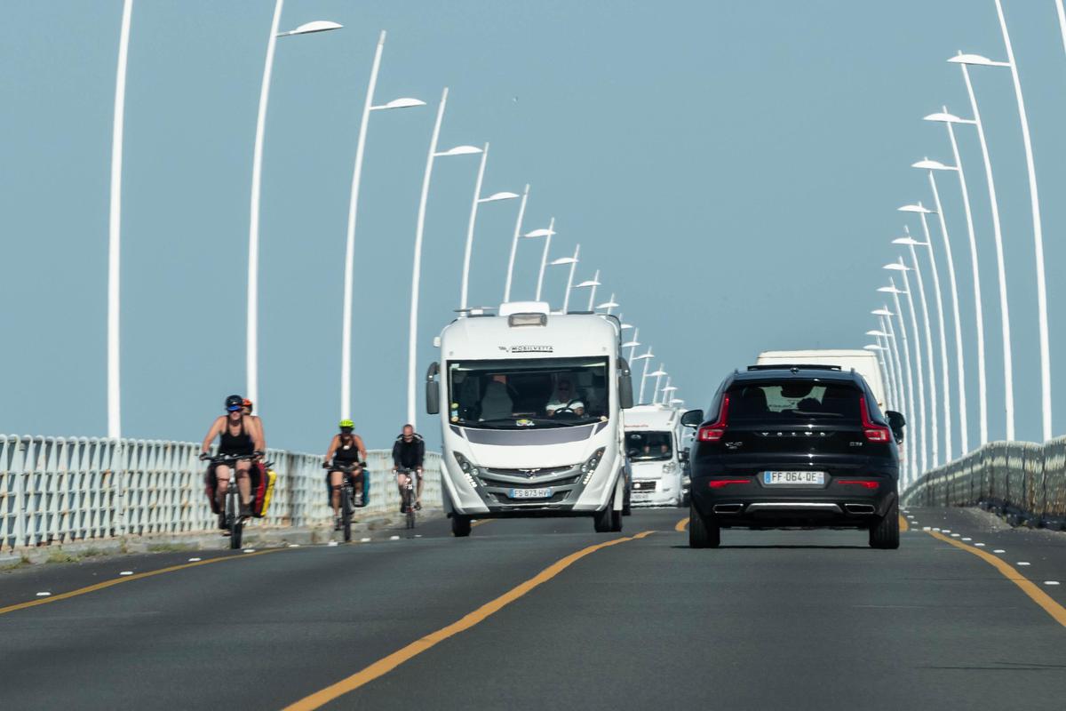 Charente-Maritime : le viaduc d’Oléron et le pont de Martrou interdits aux cyclistes, piétons et remorques en raison des vents violents